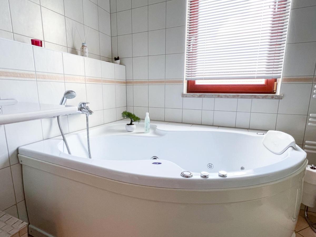 Penthouse Am Goethepark - Apartments & Suites Weimar Bagian luar foto
